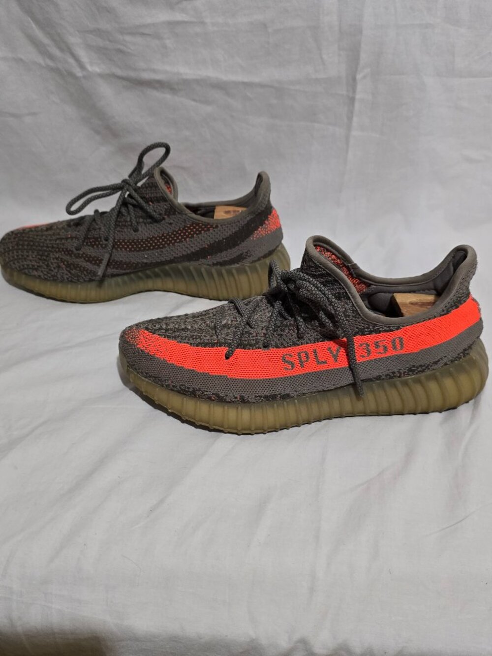 Adidas Men's Yeazy Boost 350 V2 Beluga - Sz 9 1/2US